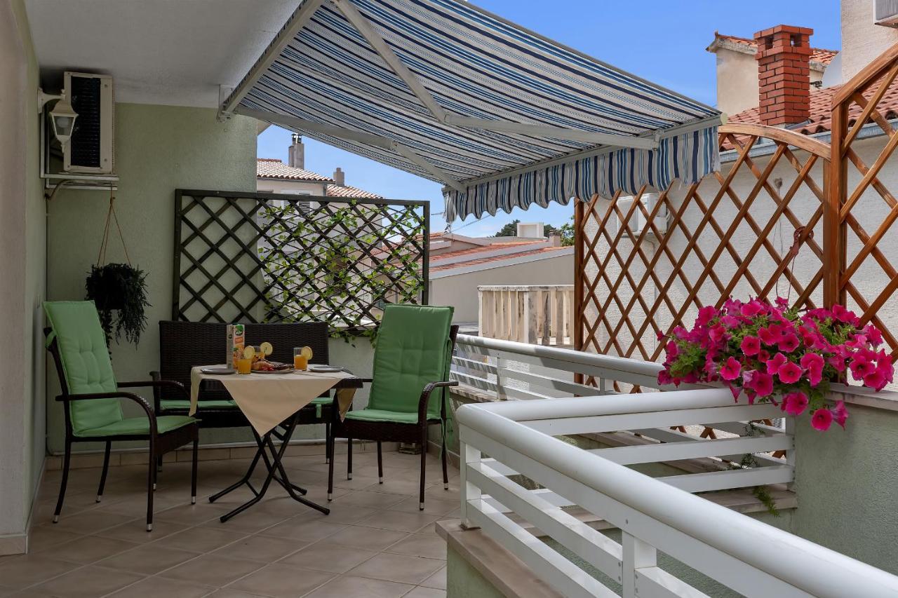 Apartmani Luna Baška Voda Kültér fotó