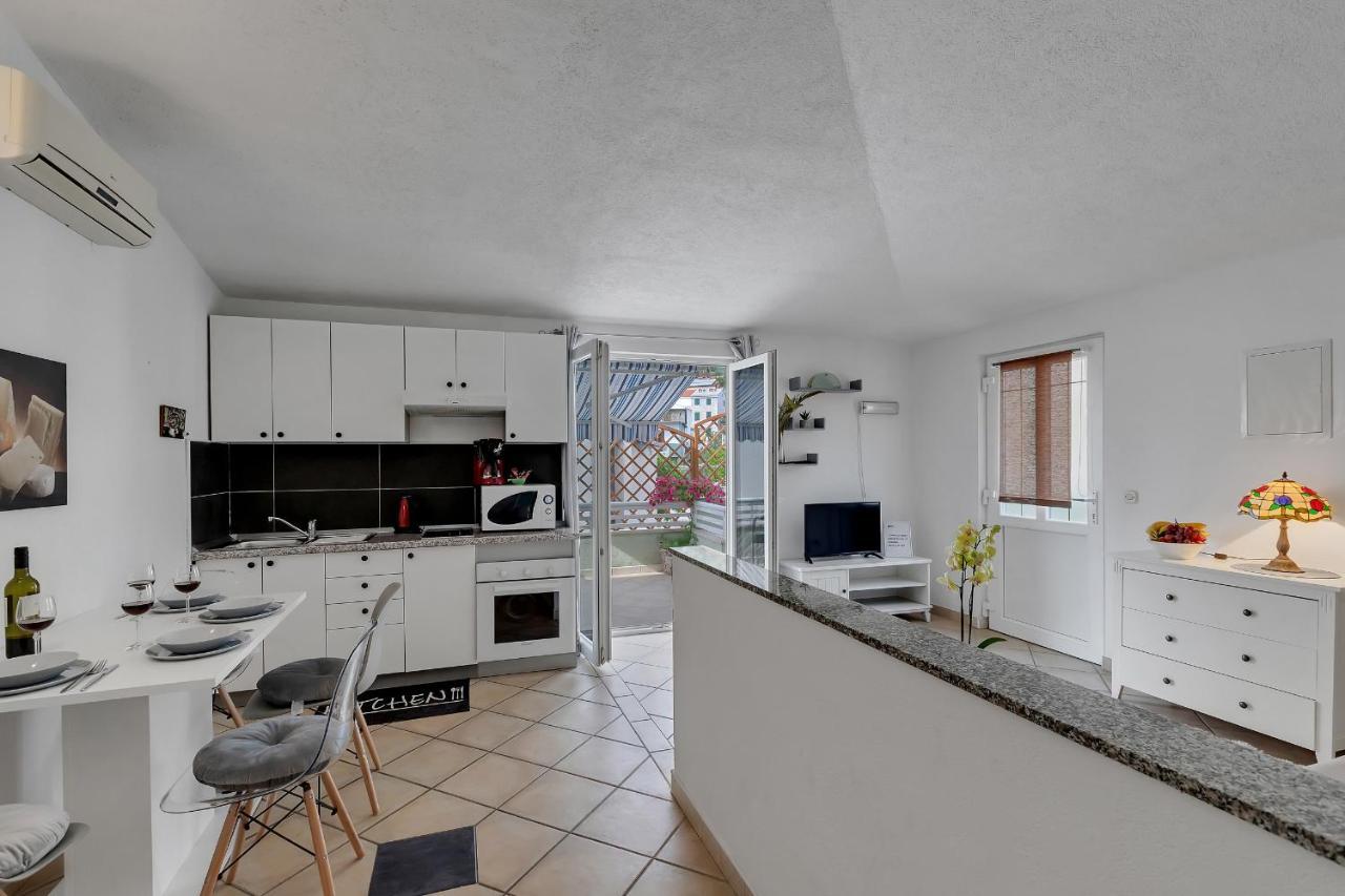 Apartmani Luna Baška Voda Kültér fotó